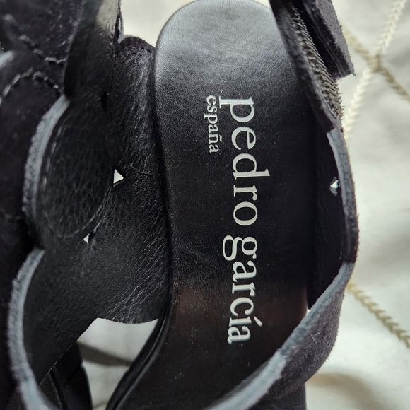 Pedro Garcia Black Suede Scalloped Dyane Wedge Sandals  36.5 - Picture 2 of 7
